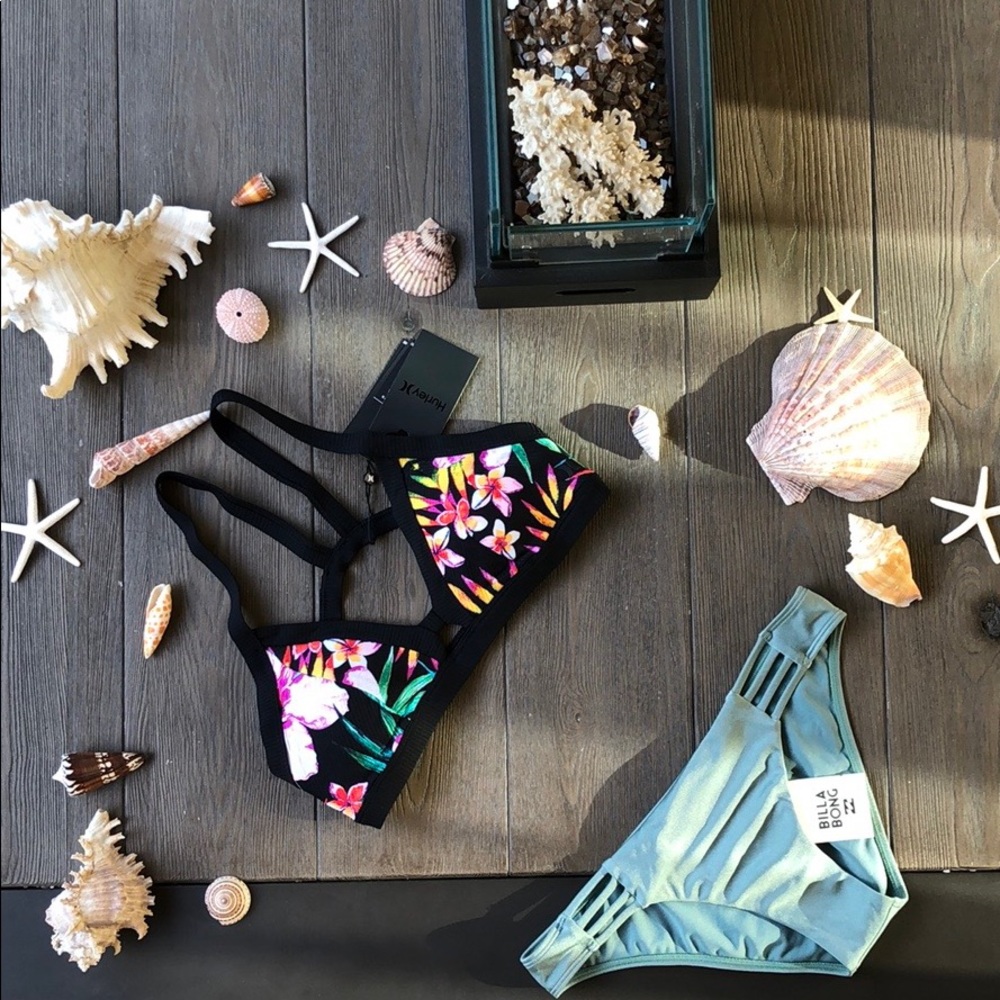 🌼BILLABONG🌼 - Picture 1 of 8